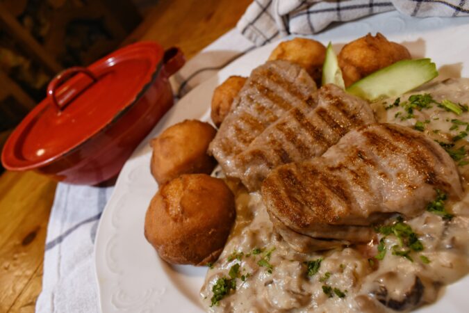 Szűzérmék erdei gombamártással